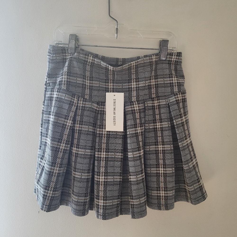Sold Streetwear Society Skirt Size M Nwt